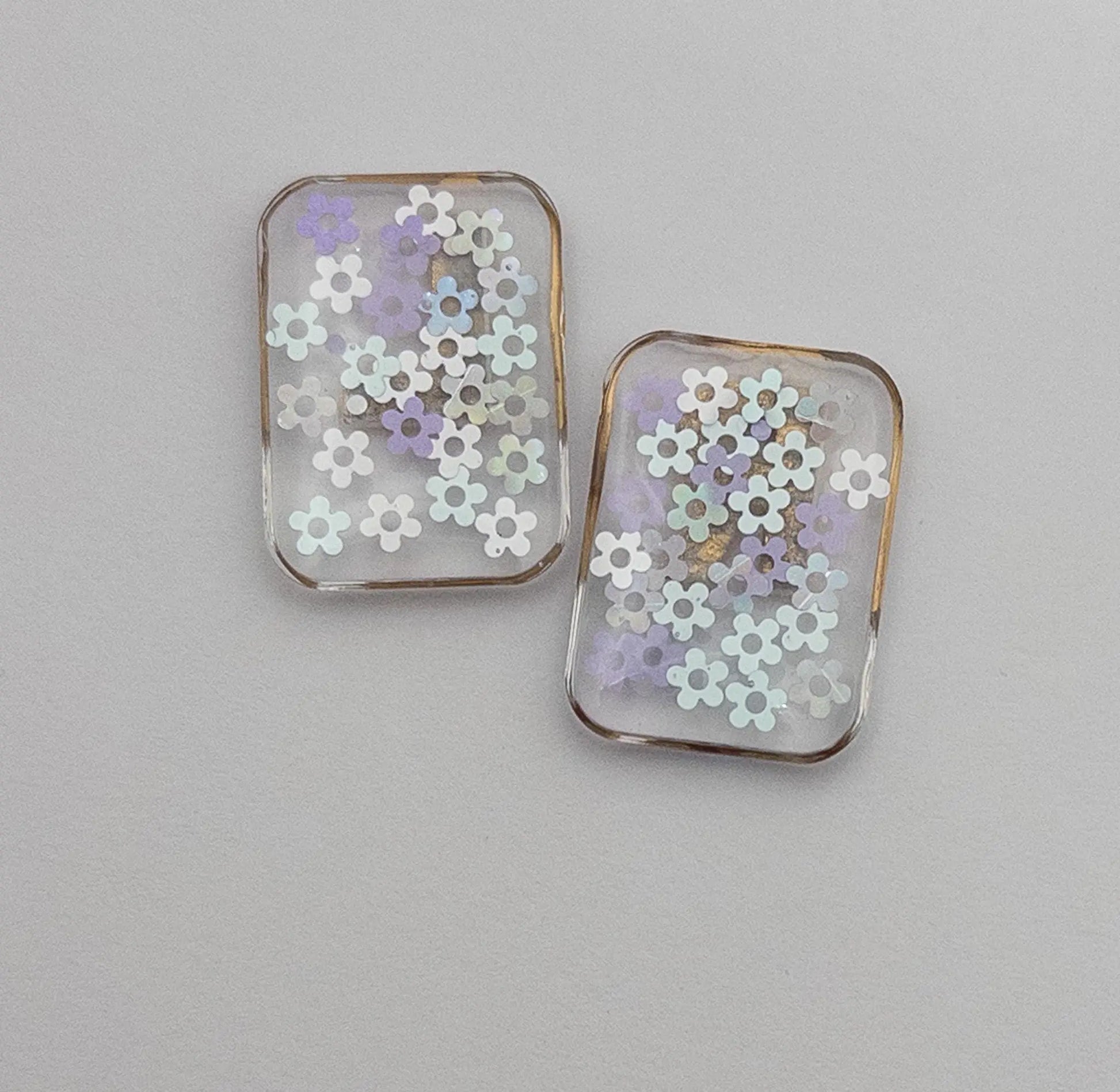 X-Ray markers - Purple, Mint and White Daisies with gold letters.
