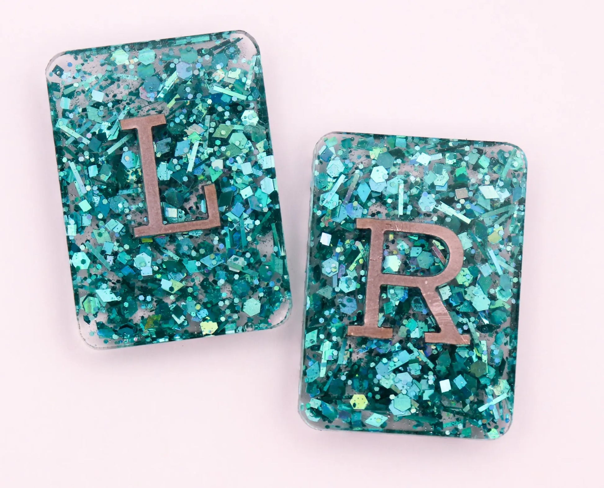 Green Glitter X-Ray Markers with typewriter font. Remarkable Markers